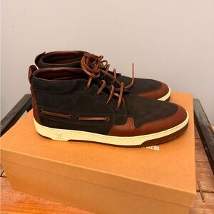 Louis Vuitton Men's Brown and Dark Green Chukka Boots